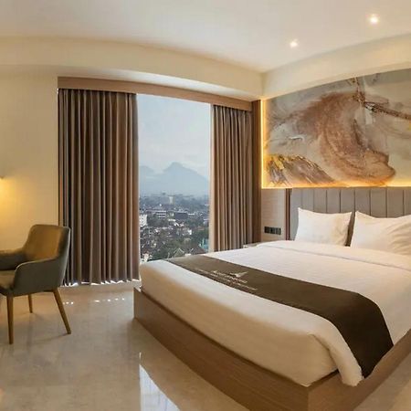 Redliving Apartemen Premium Exclusive Seturan Yogyakarta Exterior foto