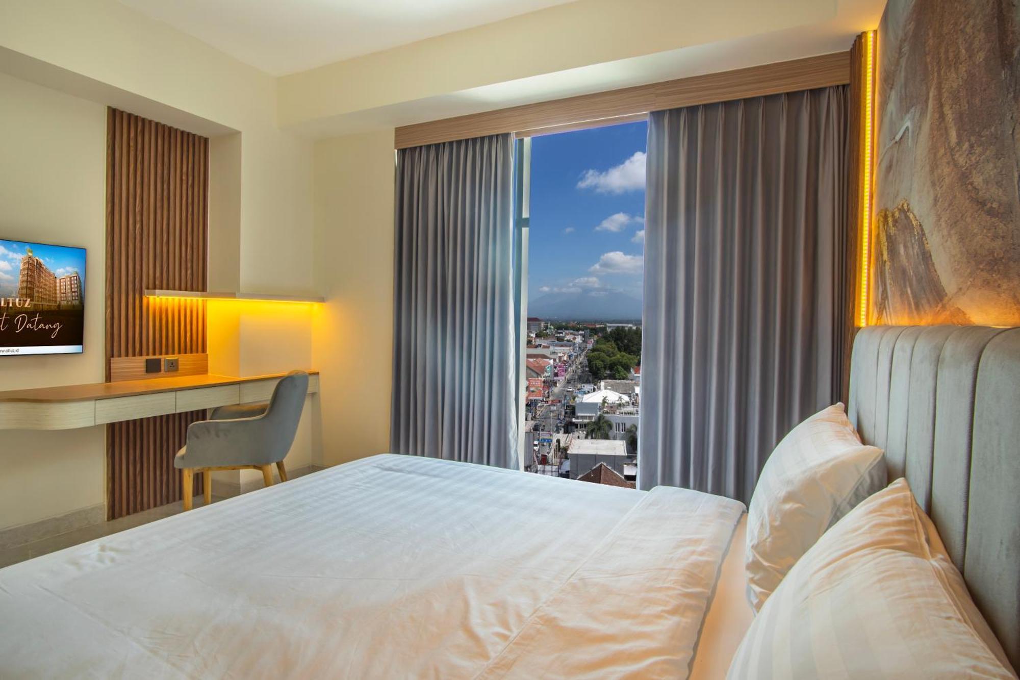 Redliving Apartemen Premium Exclusive Seturan Yogyakarta Exterior foto